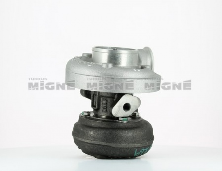 Turbo neuf comprenant :