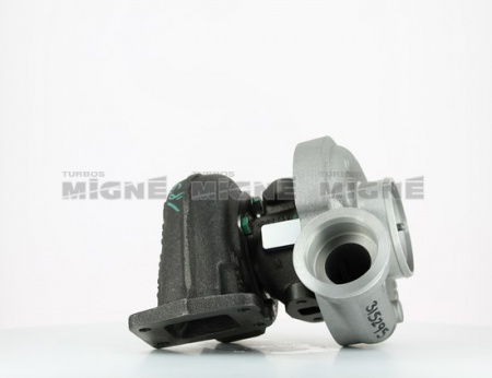 Turbo neuf comprenant :