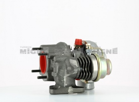 Turbo neuf comprenant :