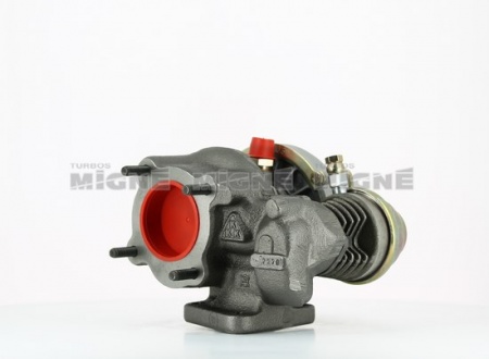 Turbo neuf comprenant :