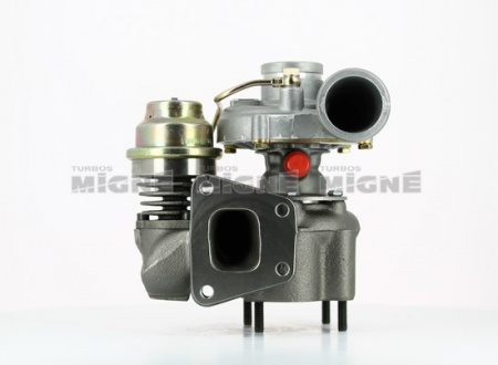 Turbo neuf comprenant :