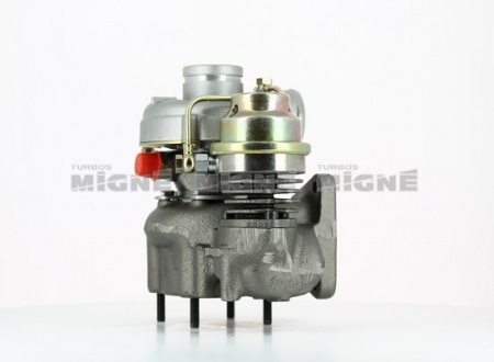 Turbo neuf comprenant :