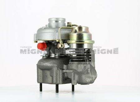 Turbo neuf comprenant :