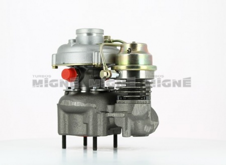 Turbo neuf comprenant :