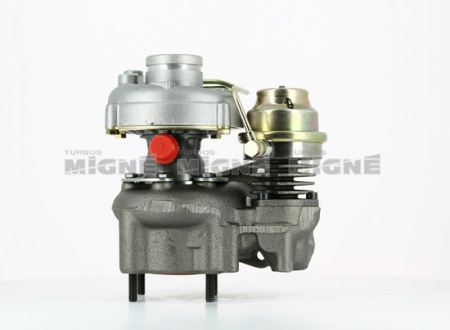 Turbo neuf comprenant :