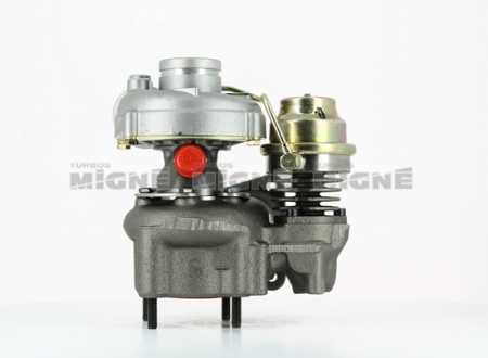 Turbo neuf comprenant :