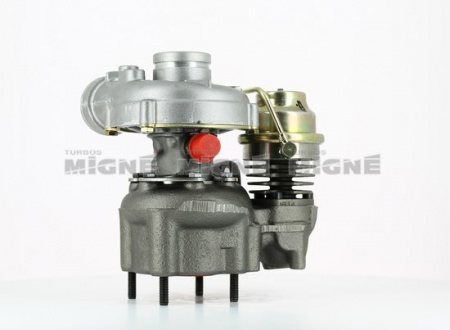 Turbo neuf comprenant :