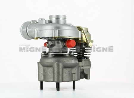 Turbo neuf comprenant :