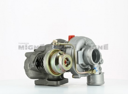 Turbo neuf comprenant :