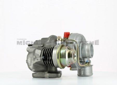 Turbo neuf comprenant :