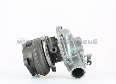 Turbo neuf comprenant :