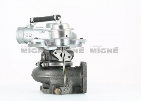 Turbo neuf comprenant :