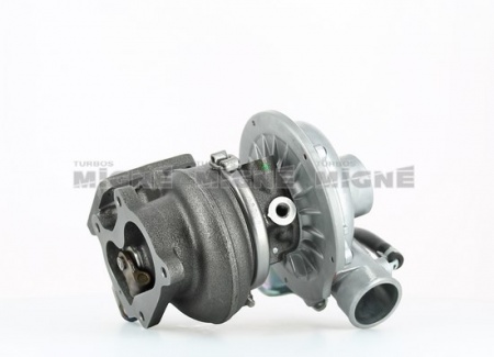 Turbo neuf comprenant :