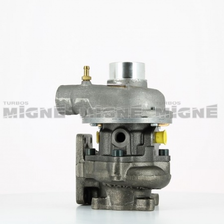 Turbo neuf comprenant :