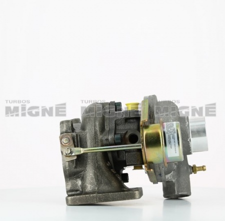 Turbo neuf comprenant :