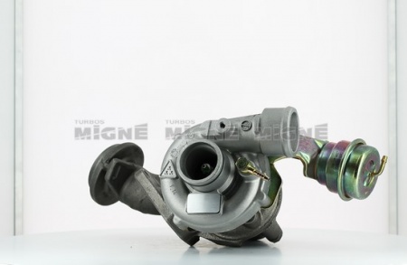 Turbo neuf comprenant :