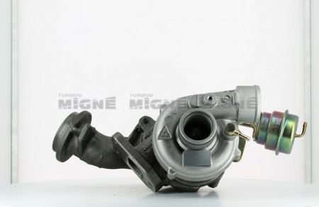 Turbo neuf comprenant :