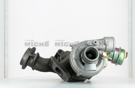 Turbo neuf comprenant :