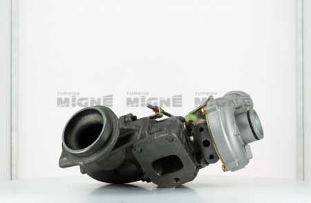 Turbo neuf comprenant :