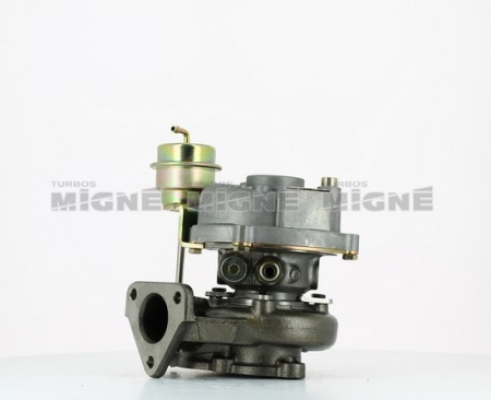 Turbo neuf comprenant :