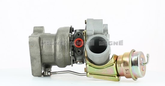 Turbo neuf comprenant :