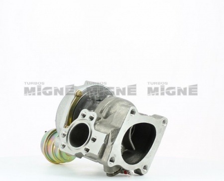 Turbo neuf comprenant :