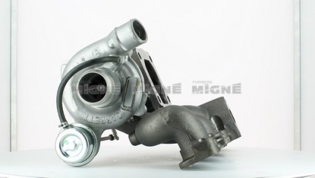 Turbo neuf comprenant :