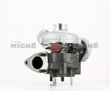 Turbo neuf comprenant :