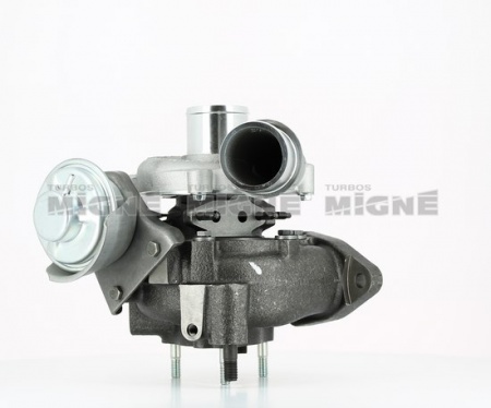 Turbo neuf comprenant :