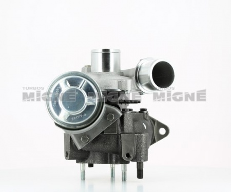 Turbo neuf comprenant :