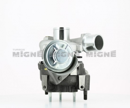 Turbo neuf comprenant :