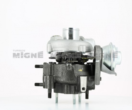 Turbo neuf comprenant :