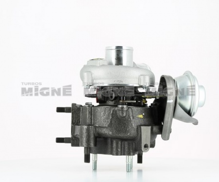 Turbo neuf comprenant :