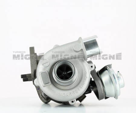 Turbo neuf comprenant :