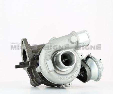 Turbo neuf comprenant :