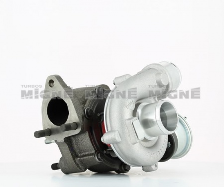 Turbo neuf comprenant :