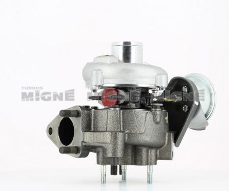 Turbo neuf comprenant :