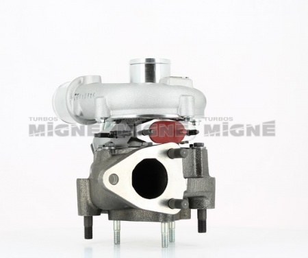 Turbo neuf comprenant :