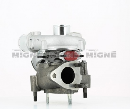 Turbo neuf comprenant :