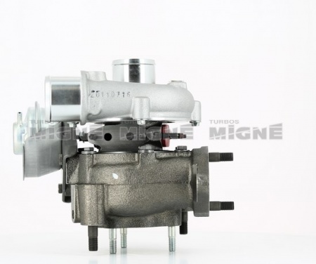 Turbo neuf comprenant :