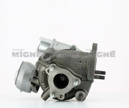 Turbo neuf comprenant :