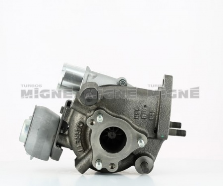 Turbo neuf comprenant :