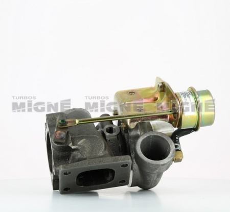 Turbo neuf comprenant :