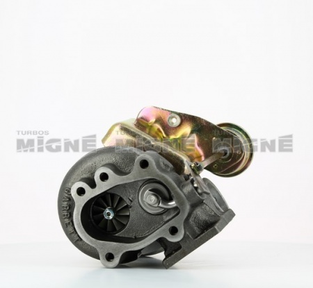 Turbo neuf comprenant :