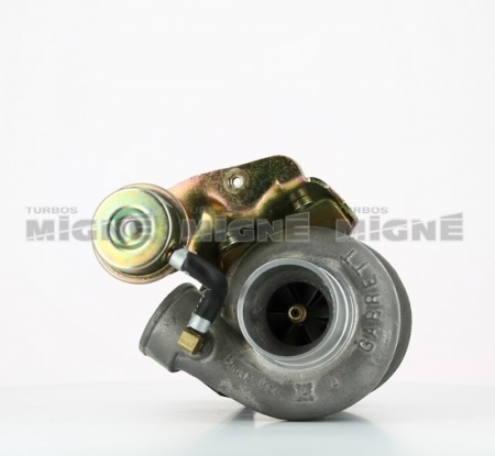 Turbo neuf comprenant :