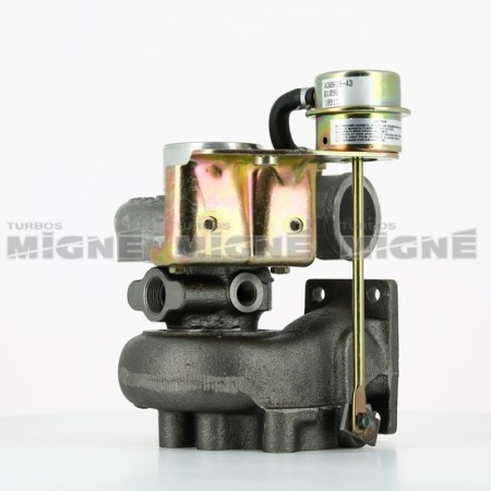 Turbo neuf comprenant :