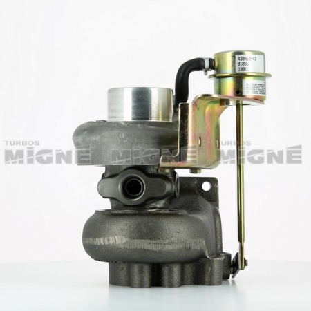 Turbo neuf comprenant :