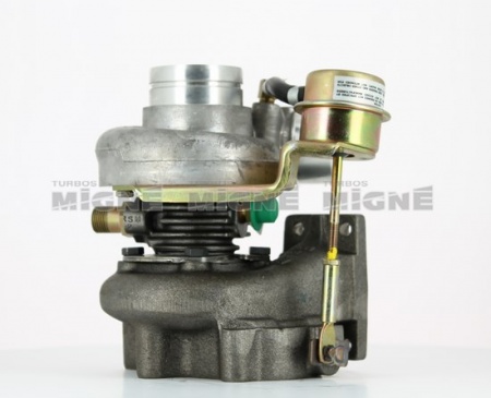 Turbo neuf comprenant :