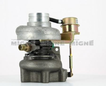 Turbo neuf comprenant :