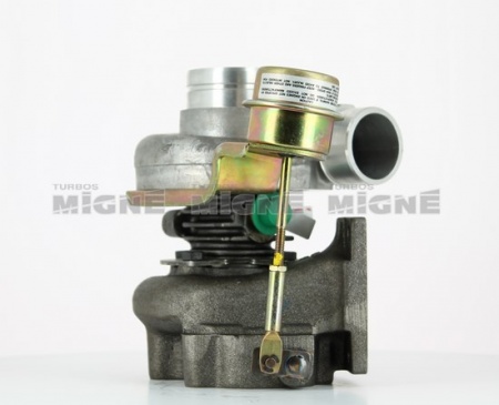 Turbo neuf comprenant :